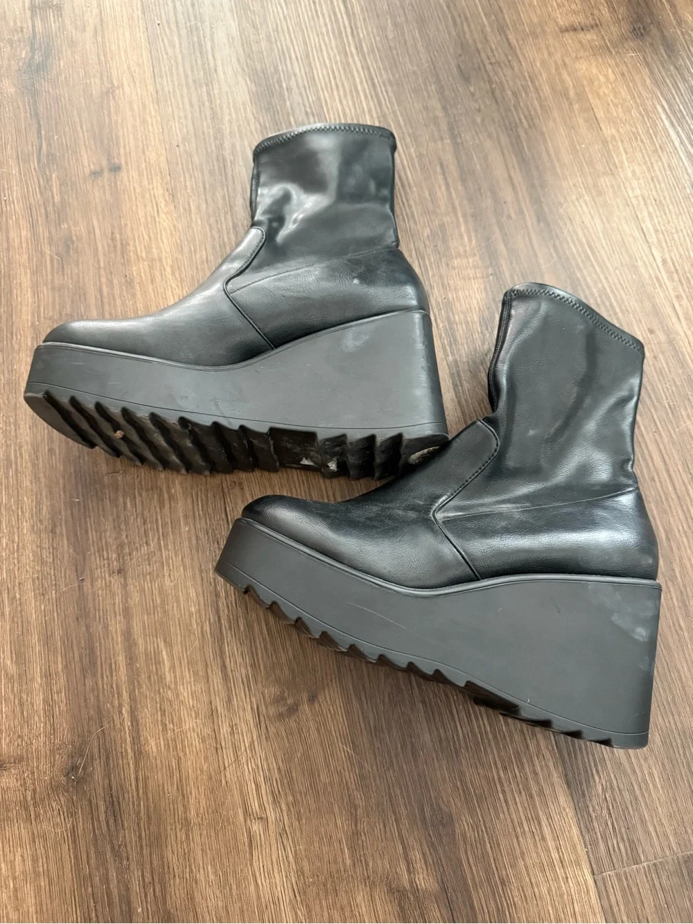 Black Platform Wedge Ankle Boots - Women's Fashion Boots size 7.5-8 - Picture 1 of 8